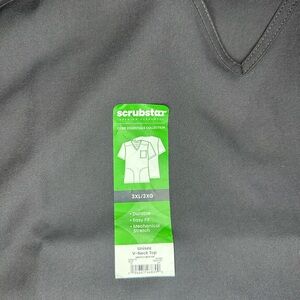 Scrubstar Charcoal Gray Unisex V-Neck Scrub Top set